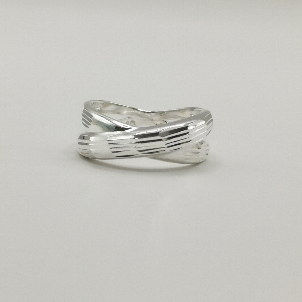 Crossover ring in sterling silver size 7 🆕 - Picture 8 of 8